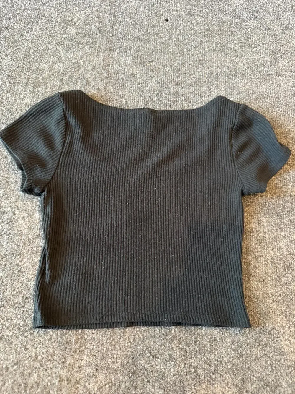 Colsie Shirt Womens XS Black Ribbed Scoop Neck Cropped Stretch Tee Top Basic